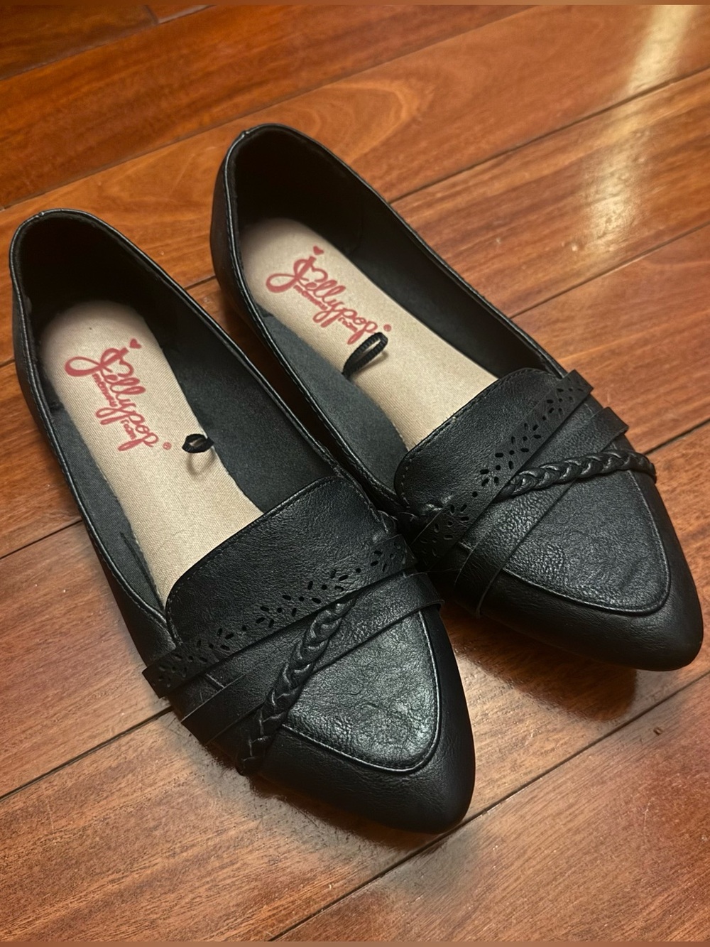 Jellypop Memory Foam Pointed-Toe Flats Size 5 1/2